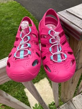 Northside Kids Pacific Breeze Water Shoes Fuchsia Pink Size 3 NWOT